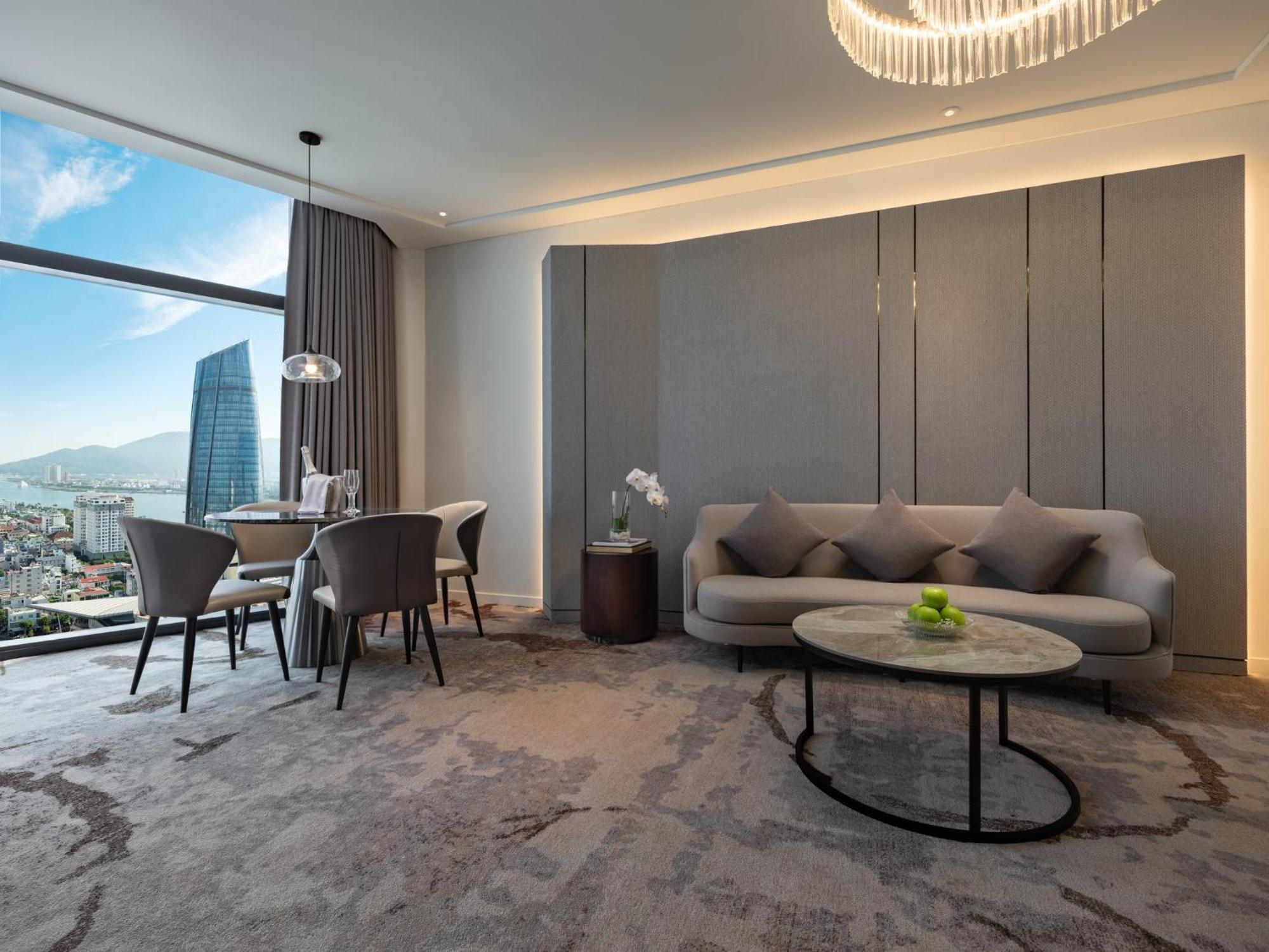 Crowne Plaza Danang City Centre By Ihg 외부 사진
