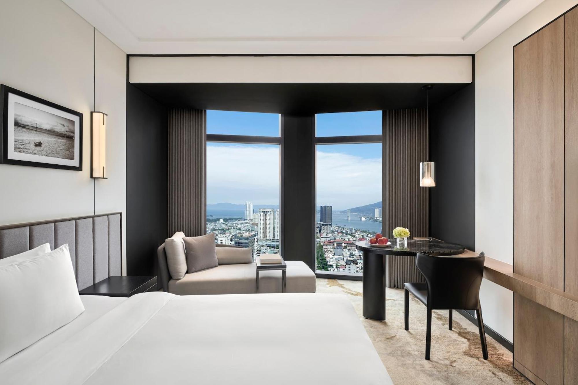 Crowne Plaza Danang City Centre By Ihg 외부 사진